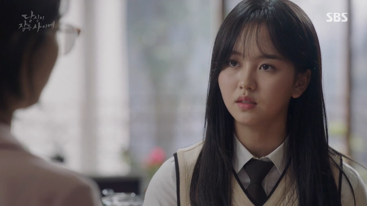 Suzy đụng độ Kim So Hyun trên màn ảnh khiến khán giả cười bò