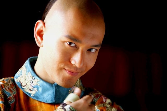 Hóa thân thành thái giám cũng không 'dìm' nổi nét điển trai của mỹ nam