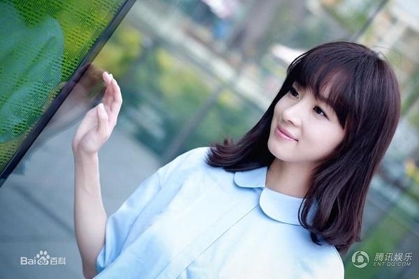 Mỹ nhân Hoa ngữ vào vai học sinh: Ai xinh đẹp ngọt ngào hơn?