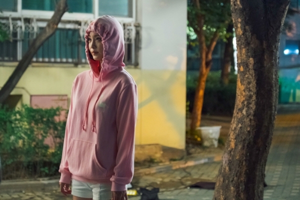 Phim mới của Han Ye Seul tung poster và hình ảnh cực đẹp