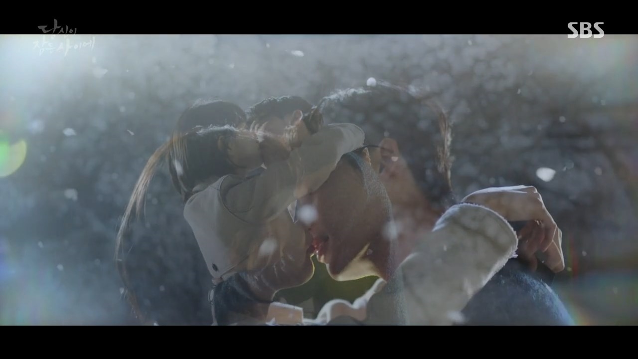 While You Were Sleeping vươn lên dẫn đầu rating sau 2 tuần lên sóng