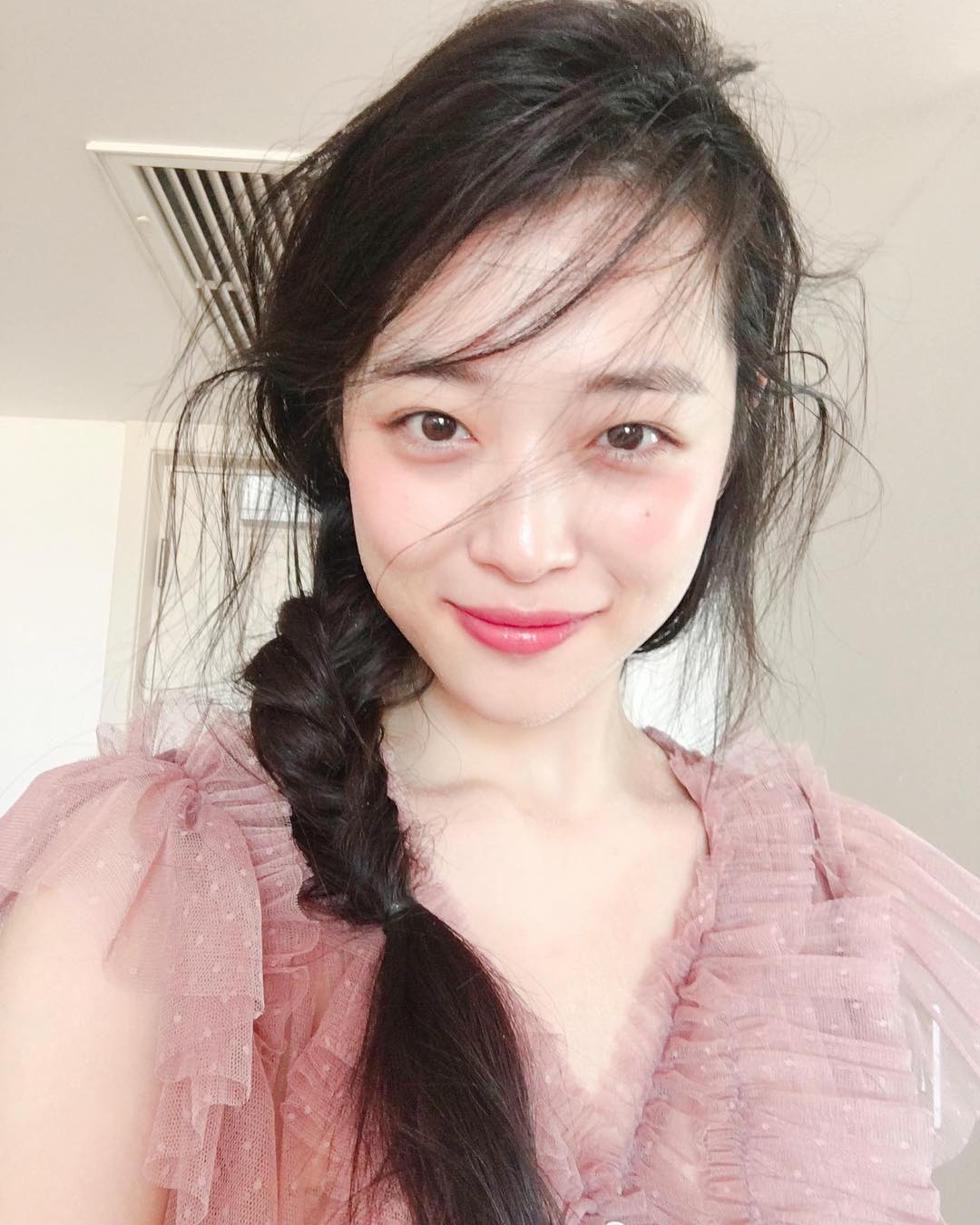 Những bức ảnh chứng minh vẻ đẹp 'không góc chết' của các nữ thần Kpop