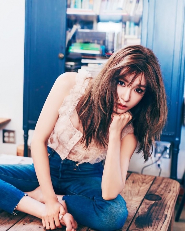 Dân mạng đột nhiên phát cuồng vì những bức ảnh đẹp và sexy của Tiffany