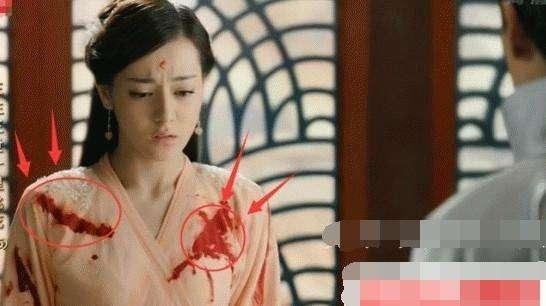 Những lỗi màn ảnh khiến dàn mỹ nhân Hoa ngữ ngượng đỏ mặt với khán giả