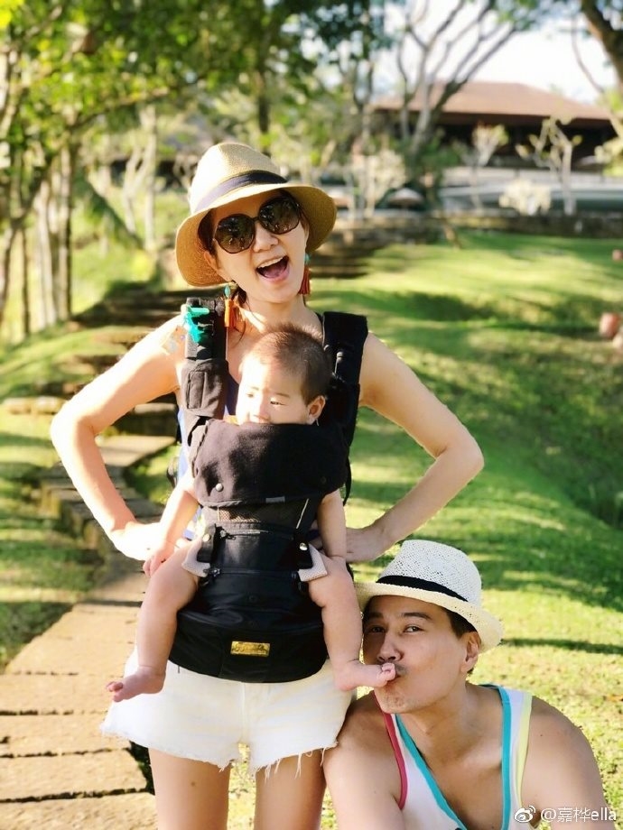 Ella (S.H.E) khóc hết nước mắt khi biết tin chó cưng bị đầu độc chết