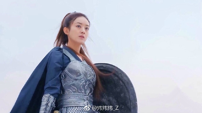 Triệu Lệ Dĩnh, lợi thế và trở ngại khi sở hữu gương mặt đáng yêu