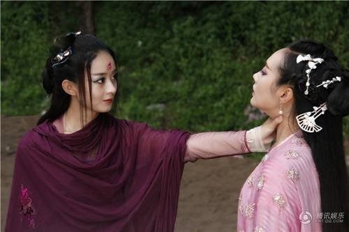 Triệu Lệ Dĩnh, lợi thế và trở ngại khi sở hữu gương mặt đáng yêu