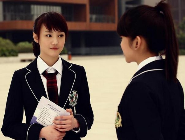 Mỹ nhân Hoa ngữ vào vai học sinh: Ai xinh đẹp ngọt ngào hơn?