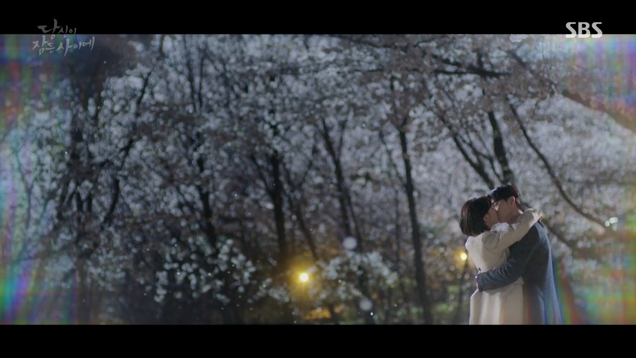 While You Were Sleeping vươn lên dẫn đầu rating sau 2 tuần lên sóng