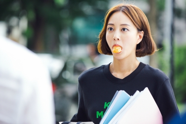 Phim mới của Han Ye Seul tung poster và hình ảnh cực đẹp