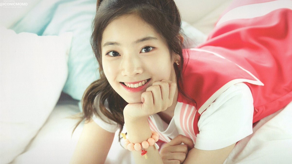 Dahyun của TWICE được bình chọn là nữ thần số 1 quyến rũ nhất Kpop