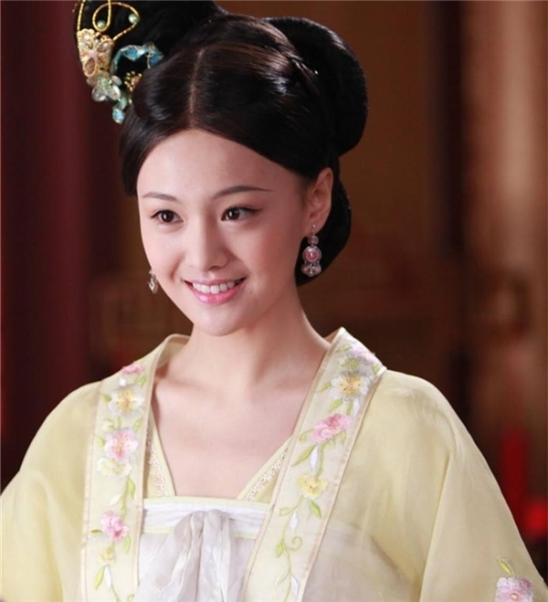 Nhan sắc khuynh thành, ngọt ngào của Trịnh Sảng hoàn toàn phù hợp với vai diễn này.
