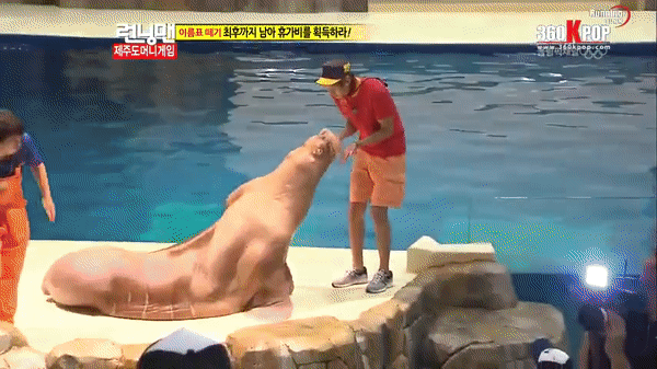 'Thánh ế' Lee Kwang Soo thực ra đã từng có bạn gái rồi đấy