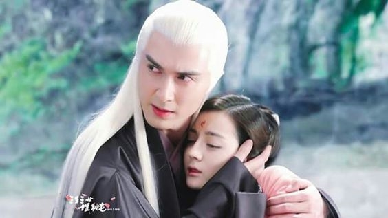 Hình ảnh mỹ nhân Hoa ngữ 'hộc máu' trên màn ảnh: Ai cũng đẹp