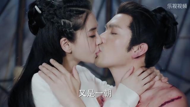 'Chủ nhân' thực sự của những cảnh quay nhạy cảm trên phim Hoa ngữ