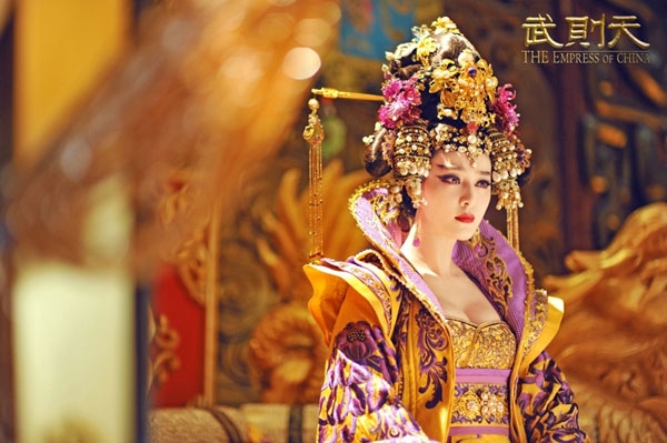 Đọ khối tài sản kếch xù của 4 mỹ nhân xinh đẹp bậc nhất Cbiz