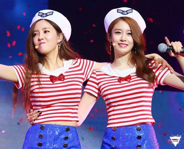 Fan tan nát khi những couple đình đám của K-pop lần lượt "lật thuyền"