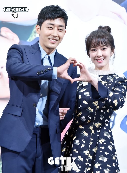 Bất chấp tuổi 36, Jang Nara trẻ đẹp phơi phới lấn át các đàn em 9X
