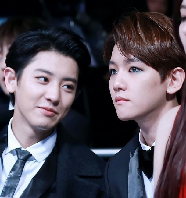 Fan tan nát khi những couple đình đám của K-pop lần lượt "lật thuyền"