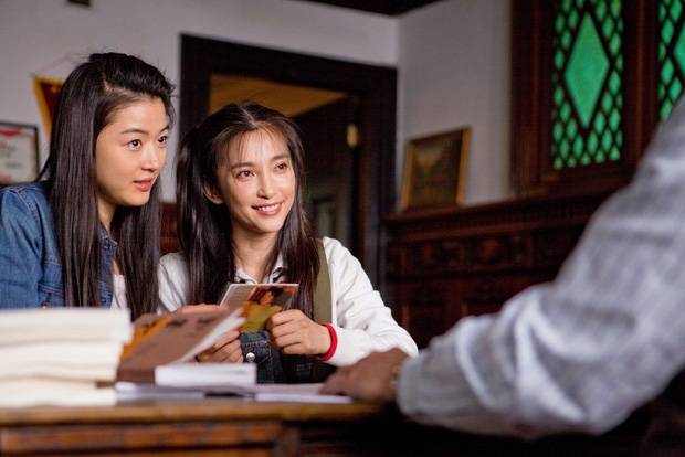 Khán giả cười ngất trước tạo hình của Jun Ji Hyun trong phim cũ