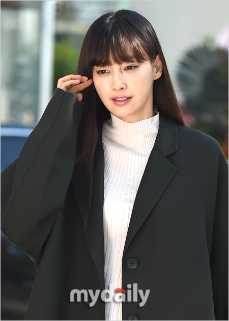 Lee Na Young bất ngờ xuất hiện tại sự kiện mới gây chú ý