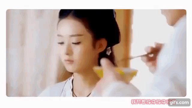 "Thánh ăn" màn ảnh Triệu Lệ Dĩnh. ăn trên mọi phim truyền hình