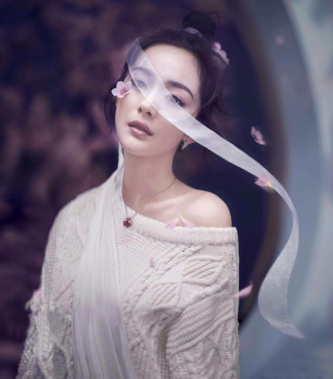 Những ngôi sao C-biz từng bị ép “hầu ngủ” với nhà sản xuất