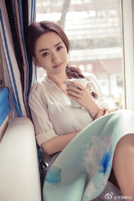 Những ngôi sao C-biz từng bị ép “hầu ngủ” với nhà sản xuất