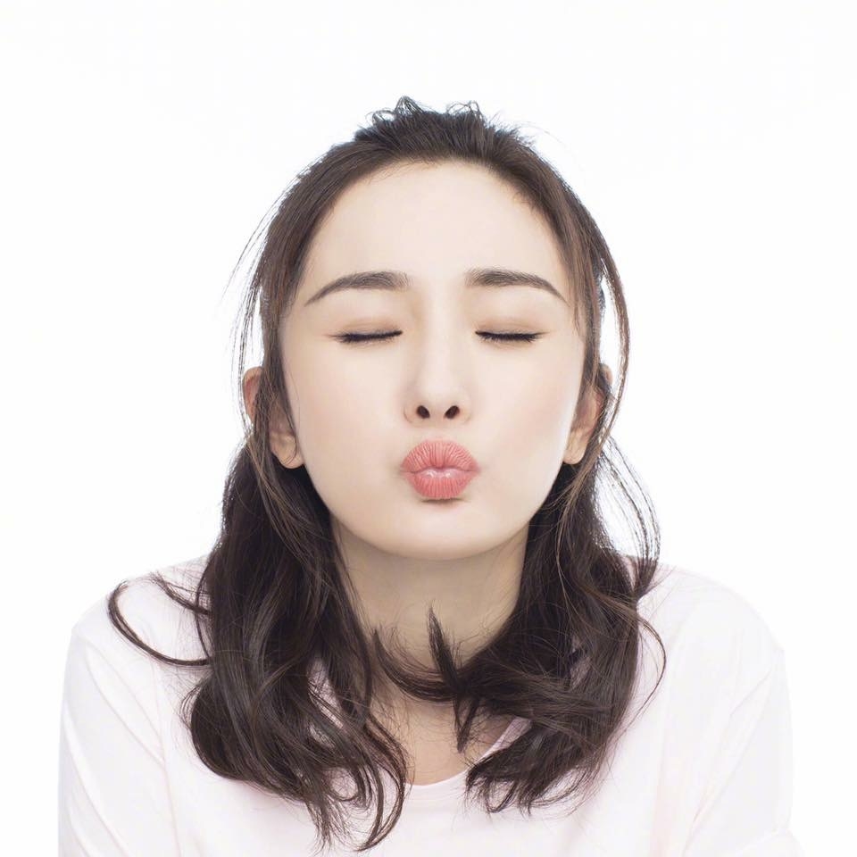 Khi mỹ nhân Hoa ngữ "chu môi": Ai cũng xinh đẹp, đáng yêu bội phần!