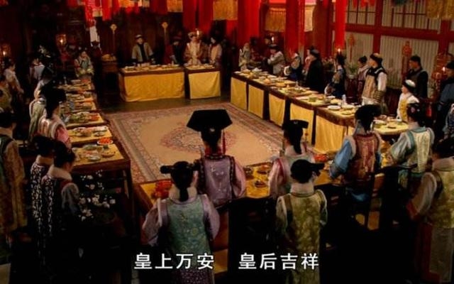 Sự thật đằng sau những bữa ăn thịnh soạn của vua chúa trên phim ảnh