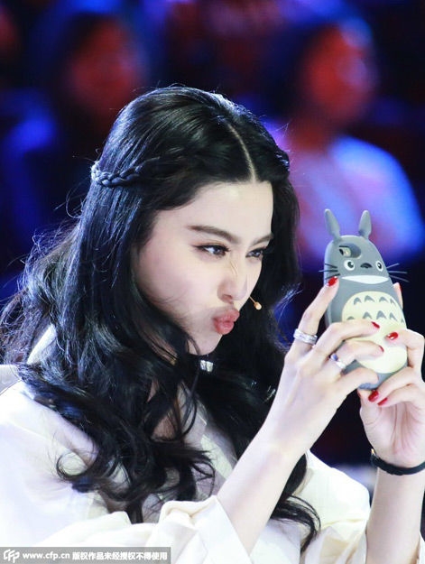 Khi mỹ nhân Hoa ngữ 'chu môi': Ai cũng xinh đẹp, đáng yêu bội phần!