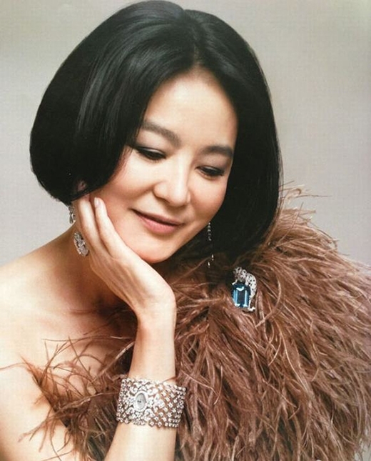9 mỹ nhân sở hữu bộ phận cơ thể đáng ngưỡng mộ nhất, Phạm Băng Băng vắng tên trong danh sách này