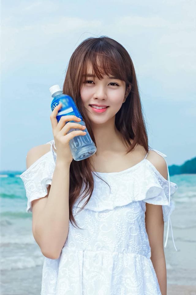 Kim So Hyun xuất hiện rạng rỡ