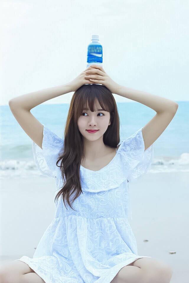 Kim So Hyun xuất hiện rạng rỡ