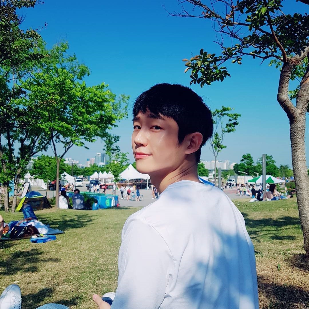 Jung Hae In - chàng nam thứ hot nhất màn ảnh Hàn Quốc 2017