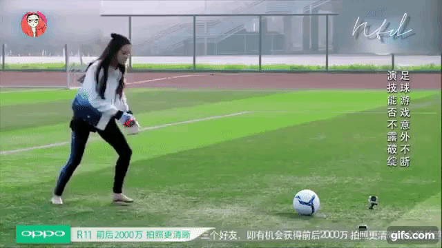 Mỹ nhân Hoa Ngữ rũ bỏ hình tượng khi tham gia game show