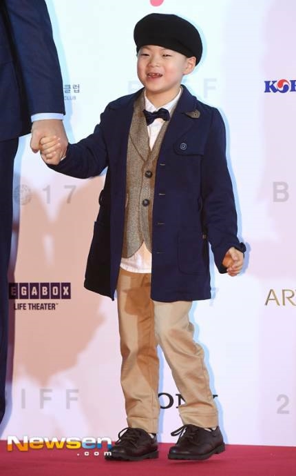 Daehan, Minguk và Manse quay lại Pháp
