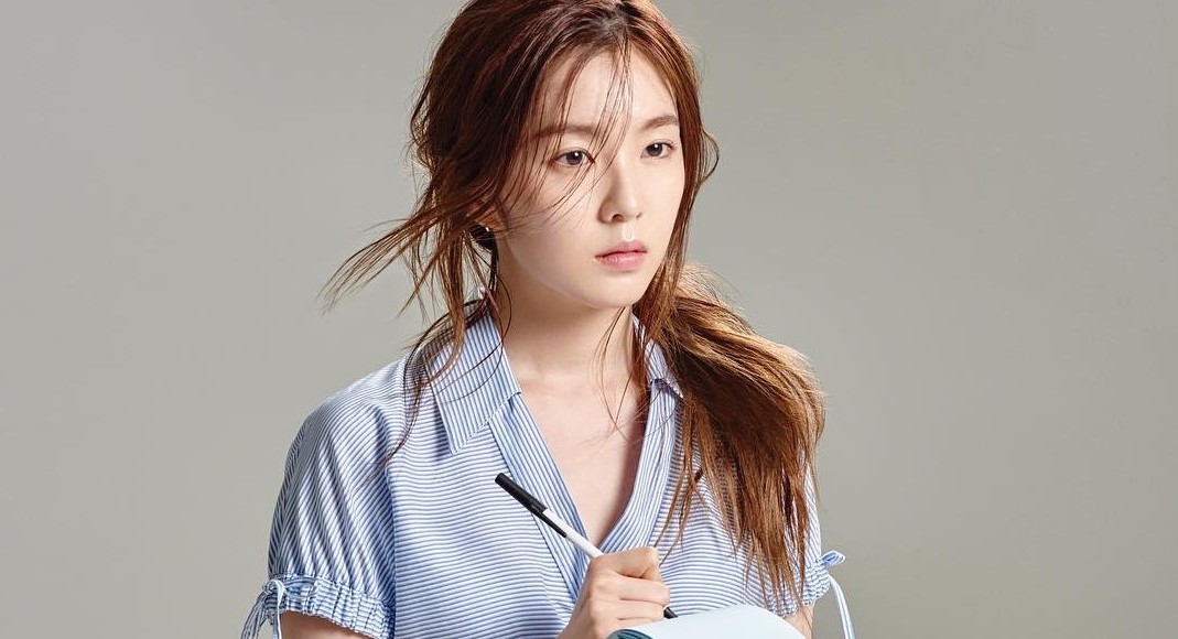 Nam rapper nổi tiếng xứ Hàn 'ăn gạch' vì cư xử khiếm nhã với Irene