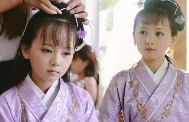 Hệ lụy lớn khi diễn viên nhí Hoa ngữ đóng cảnh yêu đương, chém giết
