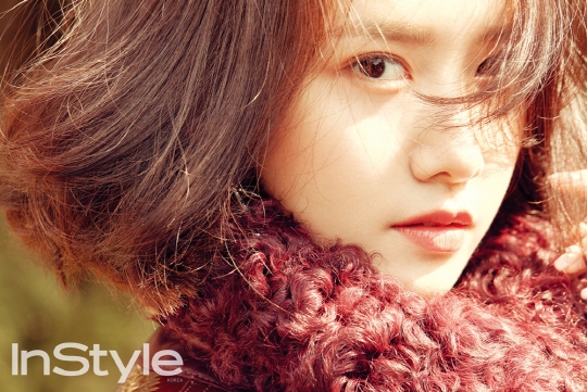 Kỷ niệm 10 năm ra mắt, Yoona tóc ngắn rạng rỡ đầy mê hoặc trên tạp chí