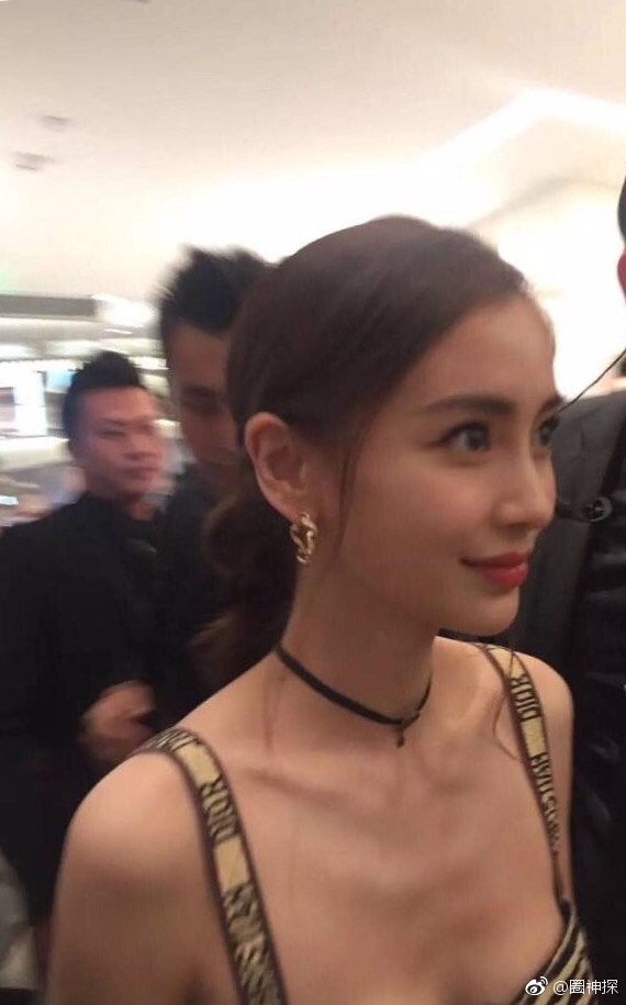 Triệu Lệ Dĩnh và Angela Baby đọ sắc tại sự kiện của DIOR