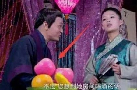 Những “hạt sạn” ngớ ngẩn trên màn ảnh nhỏ Hoa ngữ