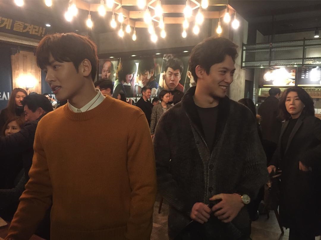 Lee Jong Hyun hết lời khen ngợi bạn thân Ji Chang Wook