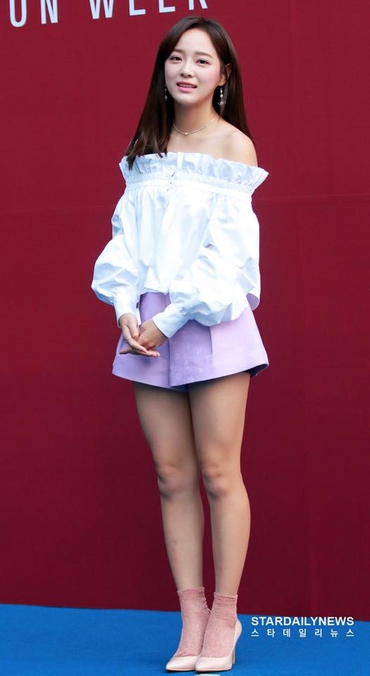 Dàn sao Hàn đình đám quy tụ tại Seoul Fashion Week