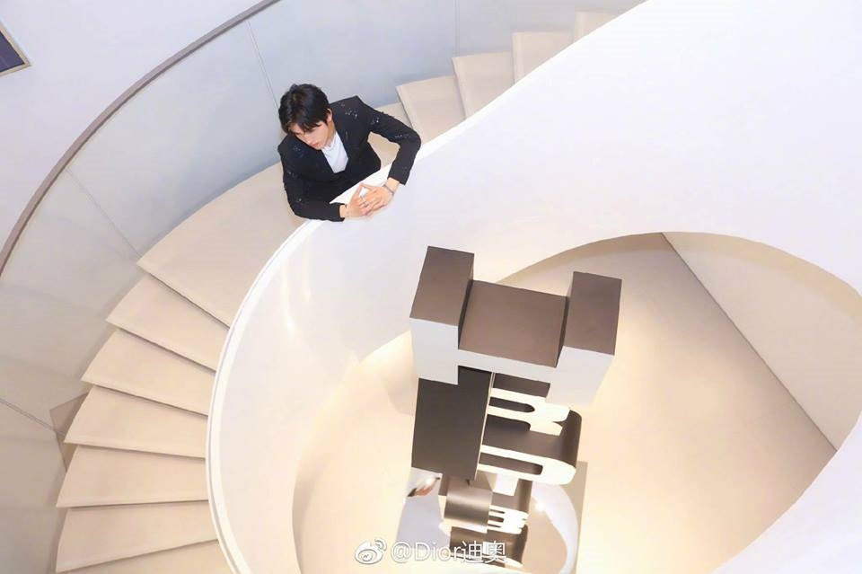 Trần Phi Vũ chính thức trở thành tân đại sứ thương hiệu DIOR.