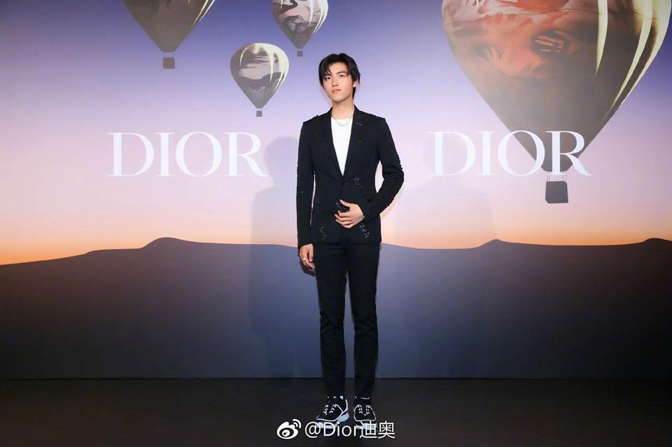 Trần Phi Vũ chính thức trở thành tân đại sứ thương hiệu DIOR.