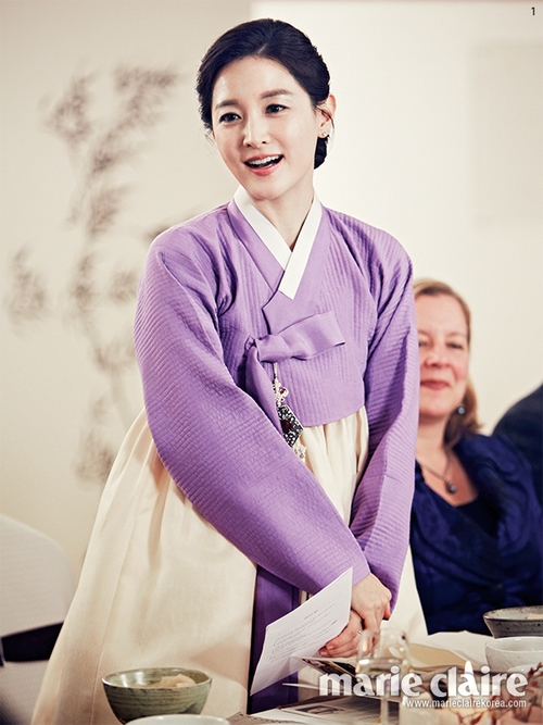 Twice Nayeon đứng đầu BXH sao nữ mặc Hanbok đẹp nhất