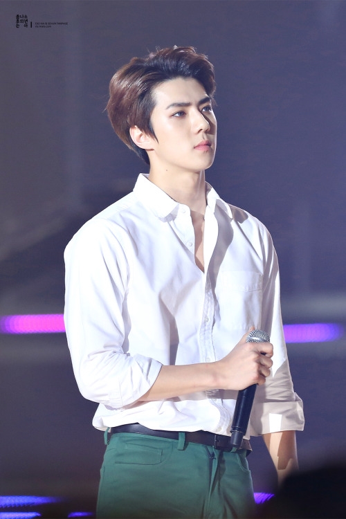 Sehun chứng tỏ rằng mình sinh ra là để trở thành ngôi sao
