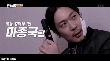 Lee Kwang Soo khoe tóc mới cực sốc trong tập Running Man mới