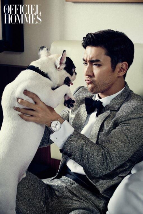 Netizen phẫn nộ Choi Siwon vẫn thả rông và tổ chức sinh nhật cho chú chó sau sự cố cắn chết người